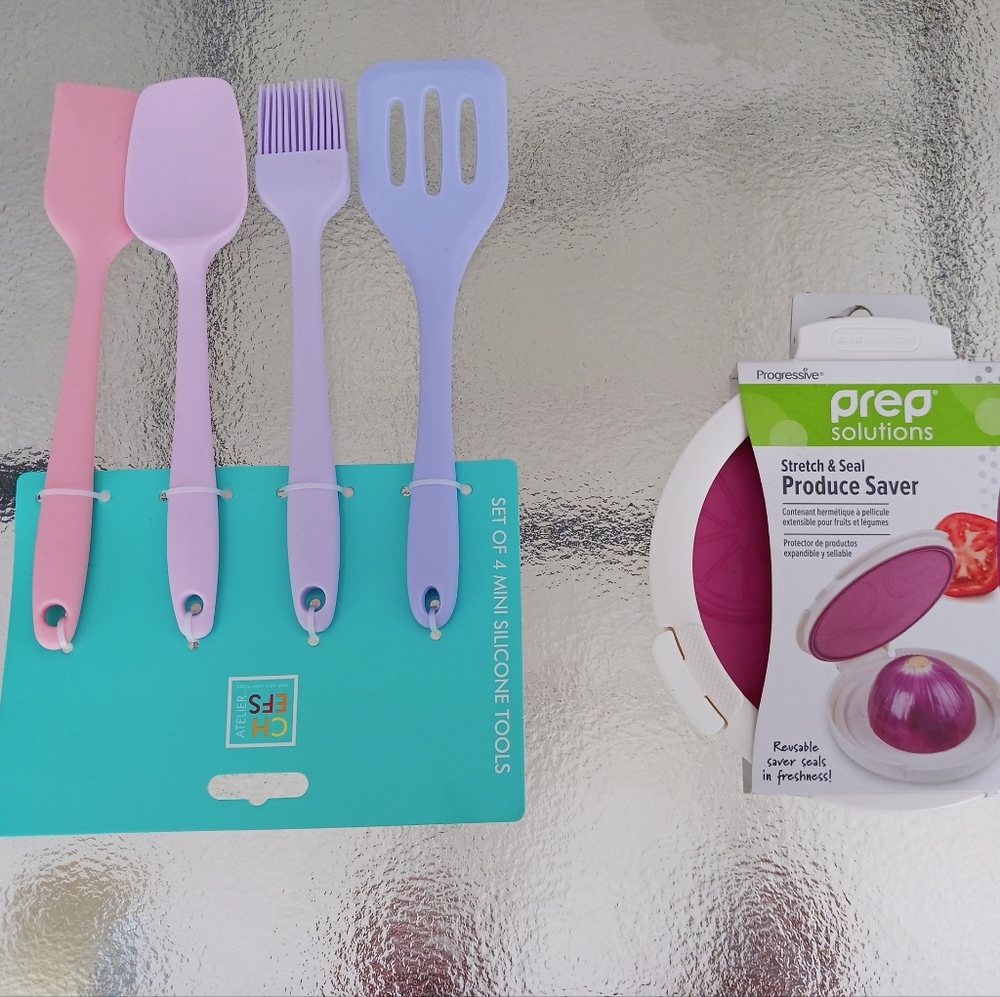 HOME KITCHEN  Sulicone minis spreads,PRODUCE SAVER LOT OF 2